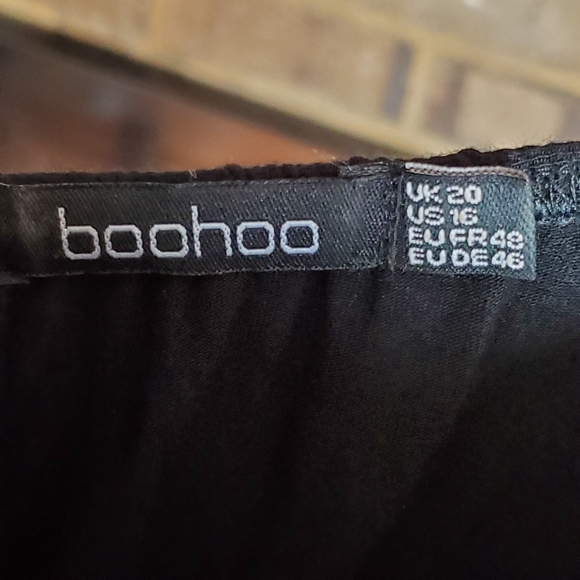 Boohoo Dress - Picture 3 of 3